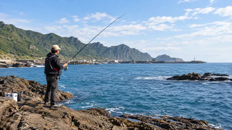 2026年10月臺北、新北釣魚規定整理：河濱、封溪護漁、漁港與海岸保育區怎麼判斷能不能釣