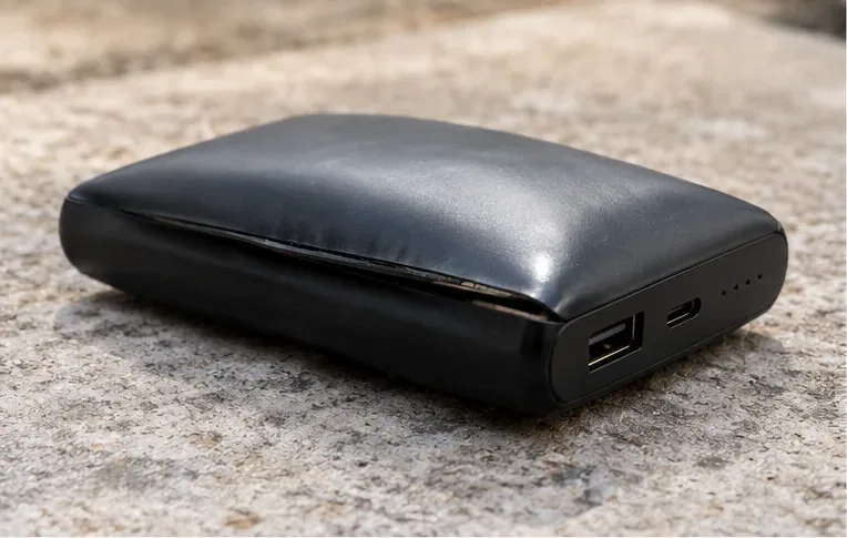 Batterie externe gonflée à Nîmes : où la déposer et quels gestes éviter ?