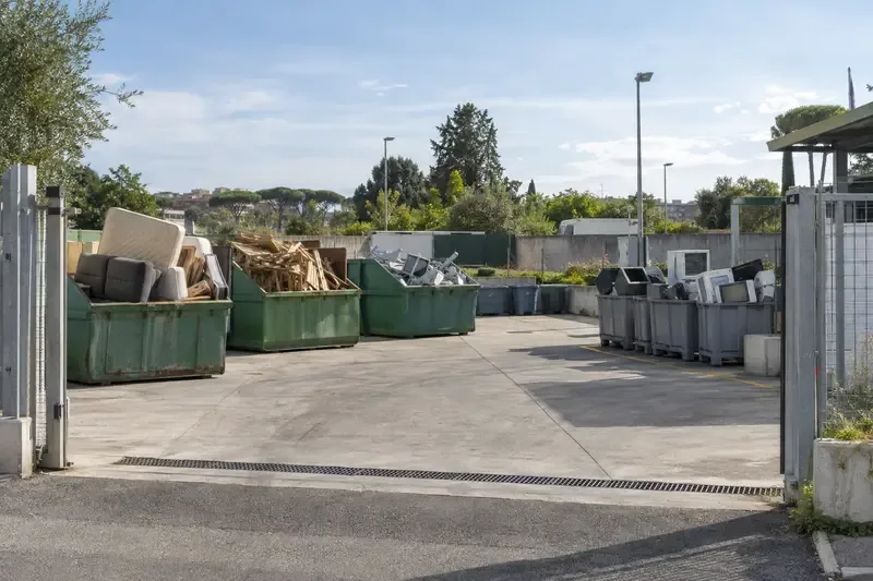 Centro di raccolta a Roma: orari, accesso e rifiuti accettati