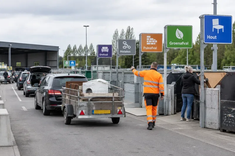 Milieustraat in Zaanstad: openingstijden, toegang en regels voor een soepel bezoek