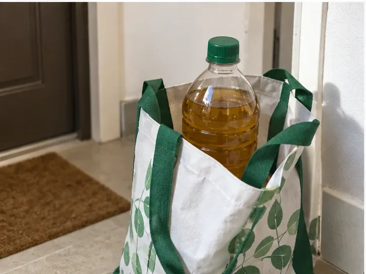 Olio da cucina usato a Milano: dove portarlo e come smaltirlo correttamente