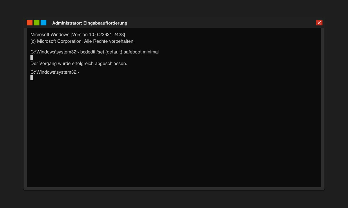 Eingabeaufforderung mit bcdedit-Befehl für Safe Mode