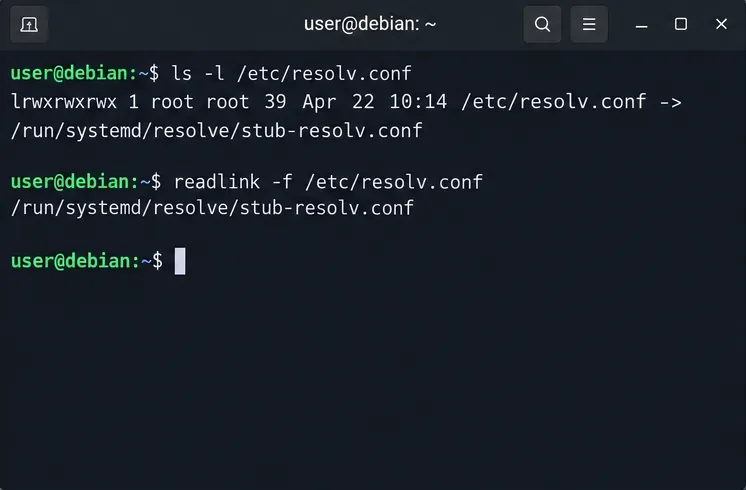 เทอร์มินัล Debian แสดงลิงก์สัญลักษณ์ /etc/resolv.conf ที่ชี้ไปยังไฟล์ stub-resolv.conf ที่ได้รับการแก้ไขโดย systemd
